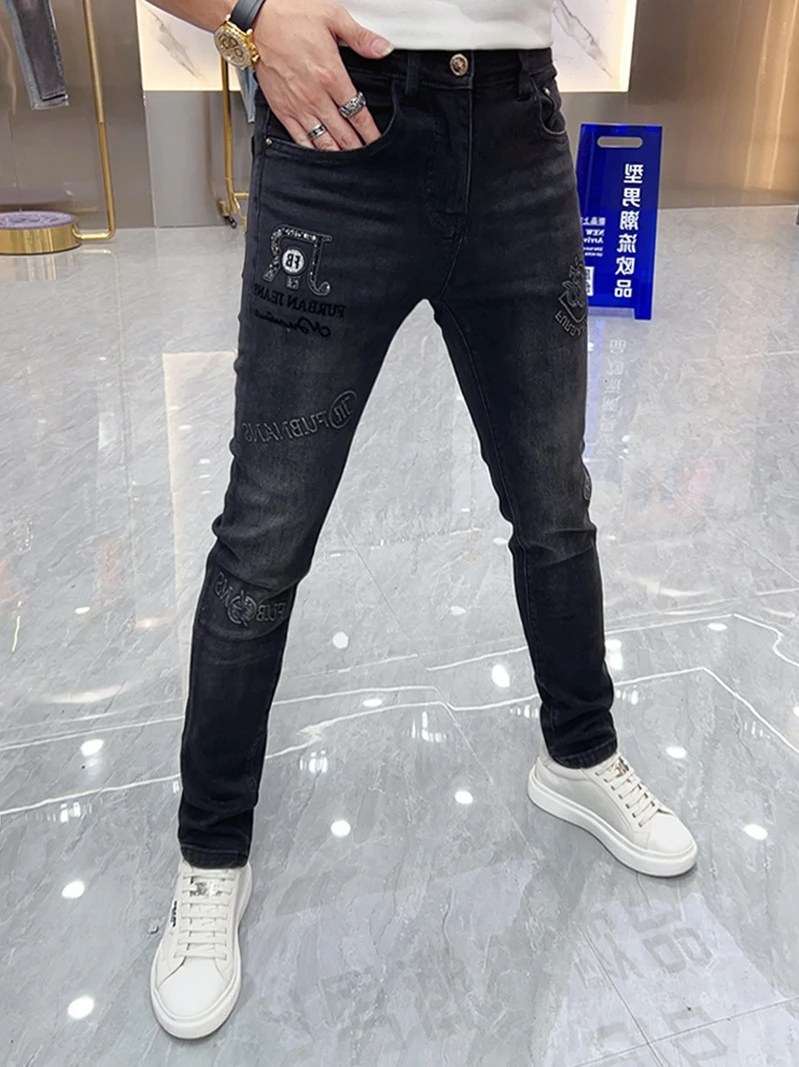 

Slim Fit Casual Men's Denim Jeans Trendy Printed Rhinestone Embellished Black Elastic Waist Long Pants Youth Fashion Autumn New