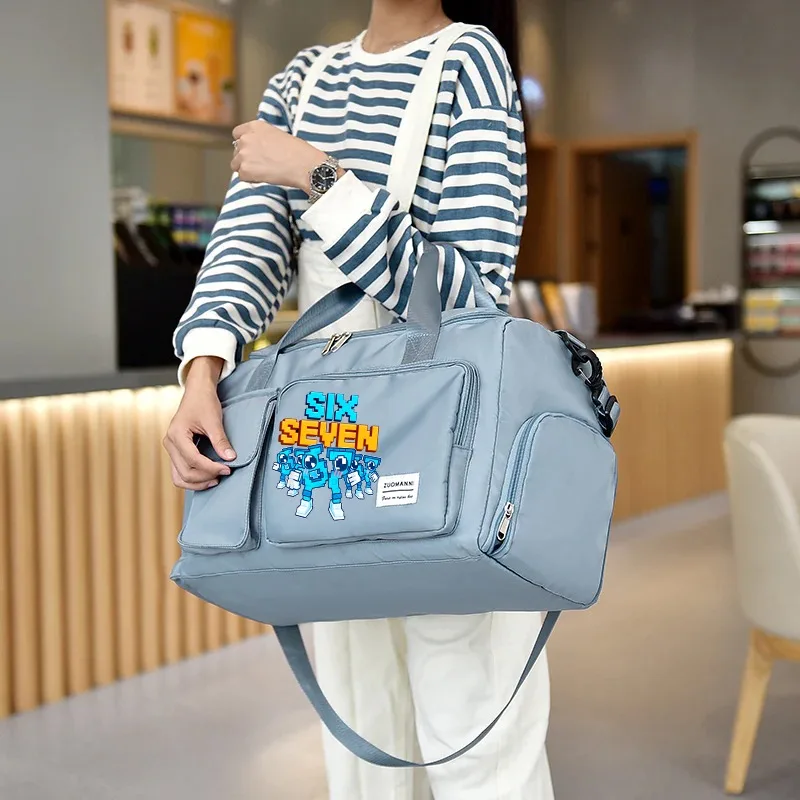67 Six Seven Bolsas de viaje de dibujos animados divertidos Bolsa de almacenamiento de equipaje de anime lindo con bolsa para zapatos Bolsa deportiva de gran capacidad para gimnasio Regalo de cumpleaños