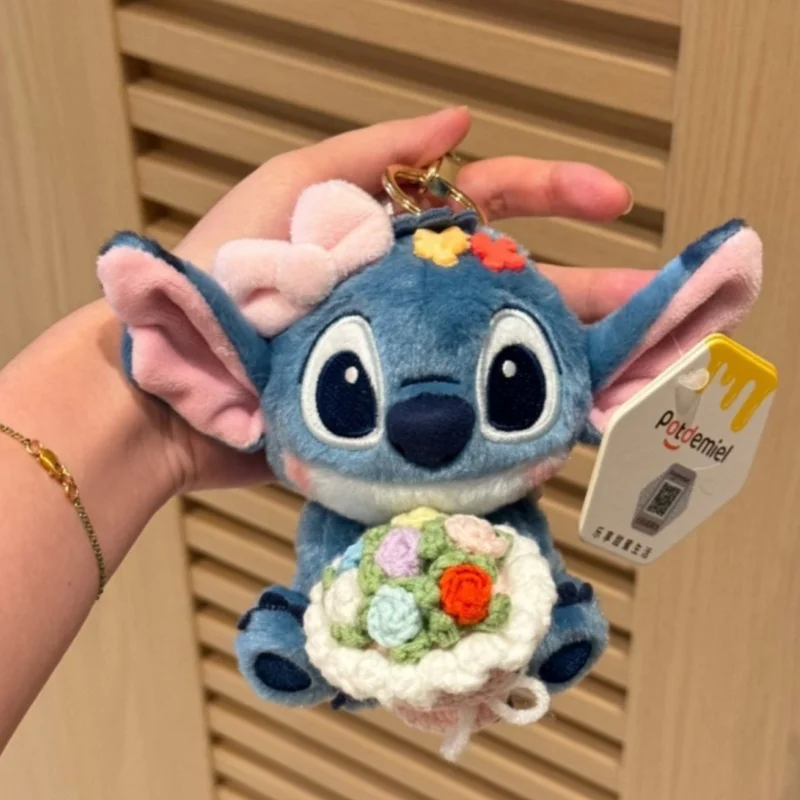 New Styled Stitch (blumen haltend) Plüschpuppen-Schlüsselanhänger – süßes Rucksack-Accessoire, perfektes Geschenk für Freundin