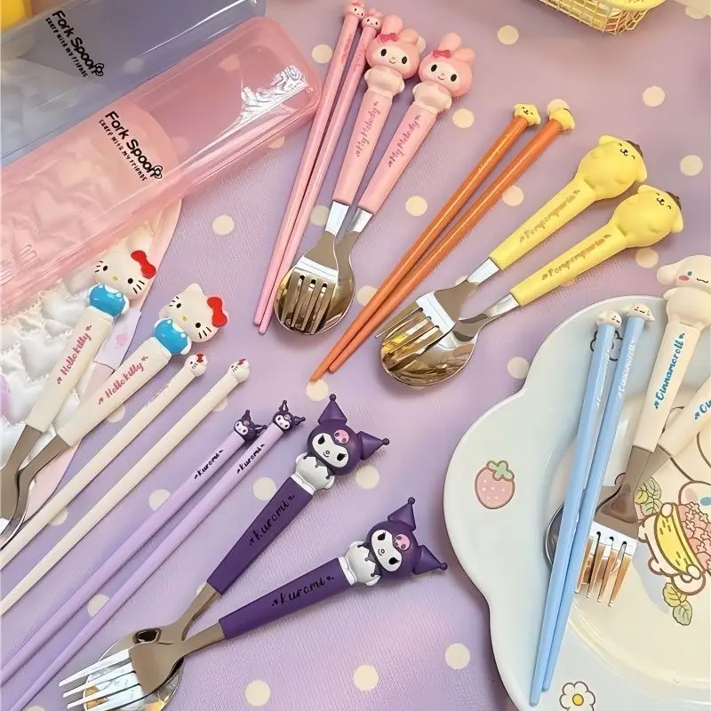 

Hello Kitty Melody детские палочки для еды, набор ложек и вилок Sanrio Kuromi Cinnamoroll, набор столовых приборов из нержавеющей стали, подарки для студентов, посуда
