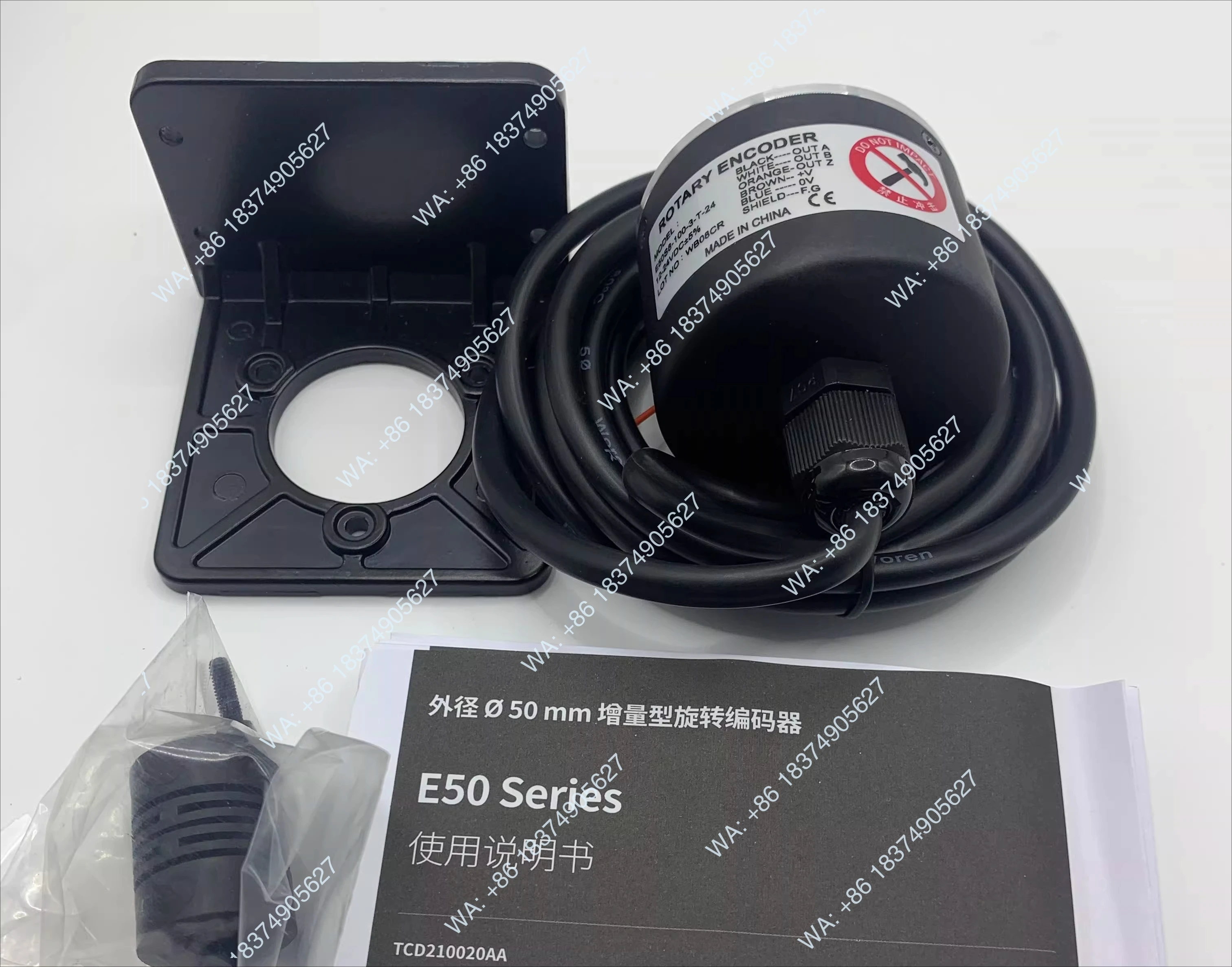 Encoder E50S8-3600-5000-3-T-24 -3-N-24