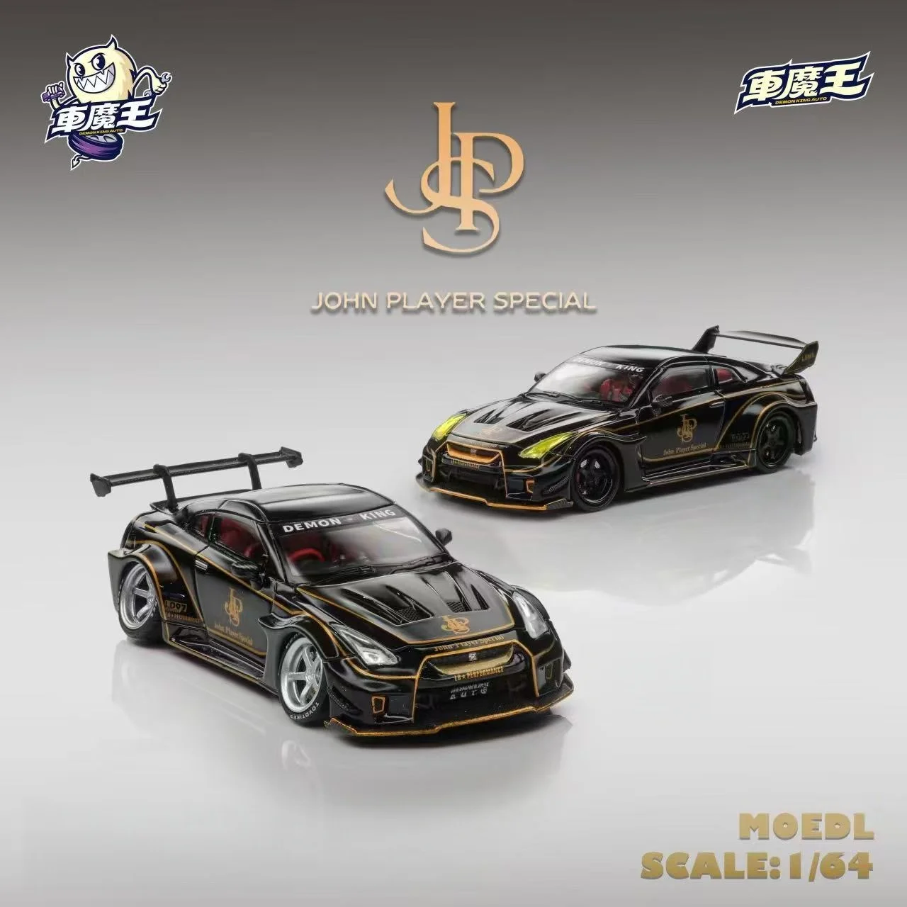 

King Car 1:64 GTR 35RR Черное золото JPS окрашенная модель автомобиля из сплава с открытой крышкой