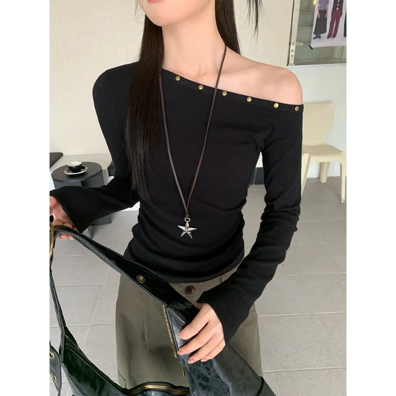 Studded Slanted Shoulder Long-sleeved T-shirt Women's Slim-fitting Top American Style