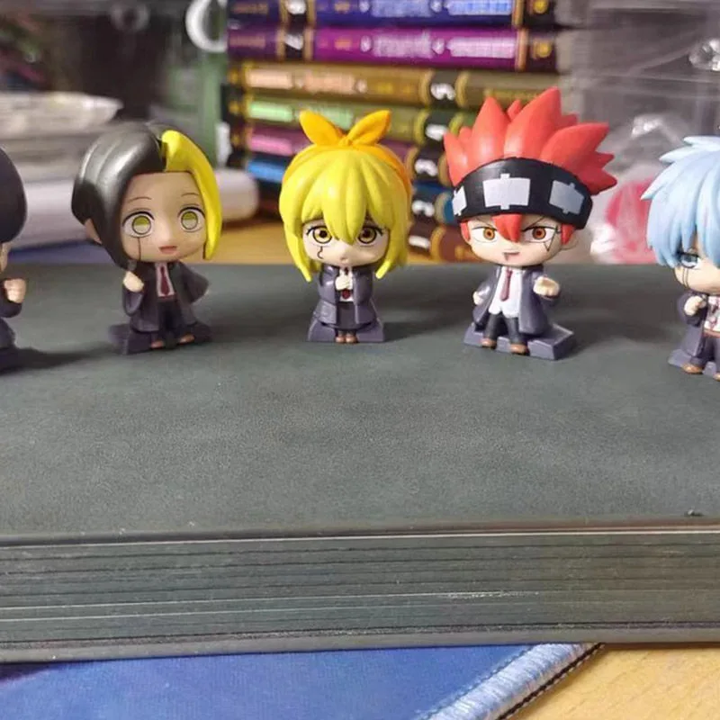Mashle: Magic and Muscles Gashapon Bandai Cute Standing Posture Modeling Item Ornament Room Decorations view 3