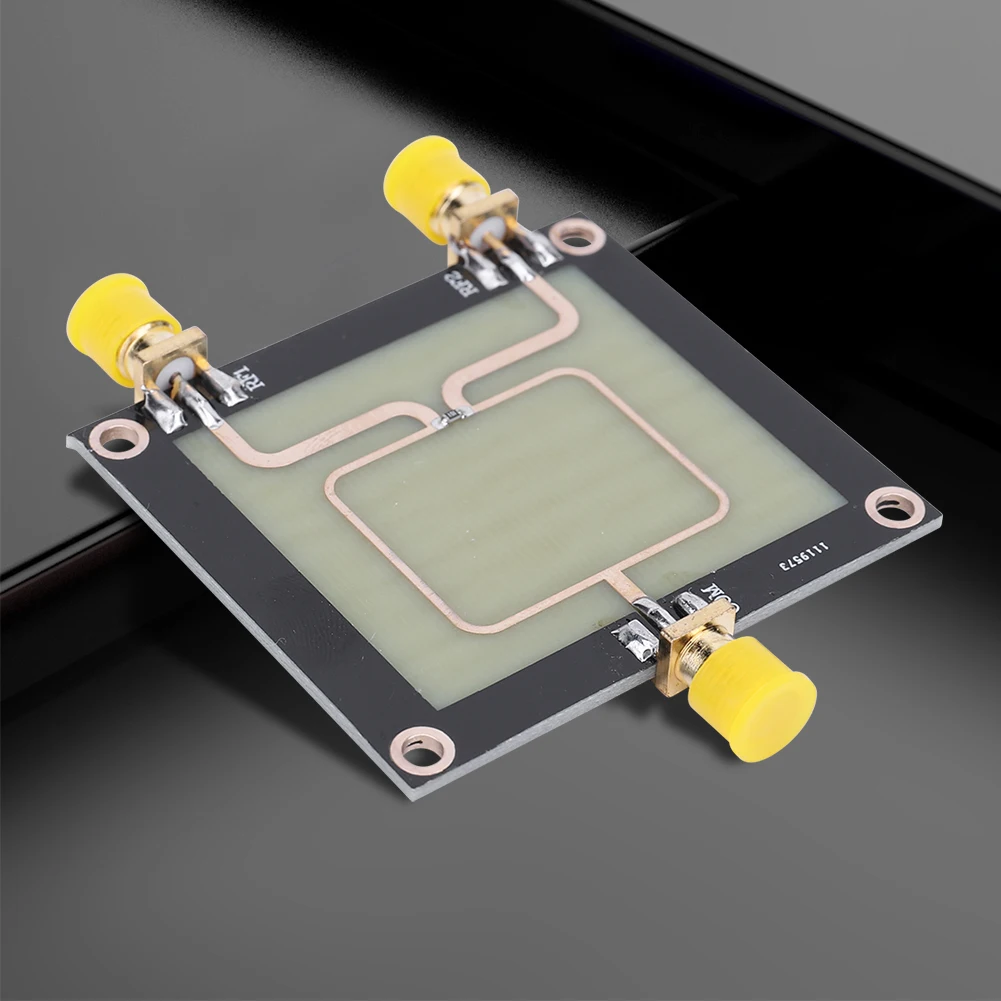 100-2700MHz RF Power Splitter Low Insertion Loss 2-Way Divider High Gain Combiner Divider Microstrip Power Divider