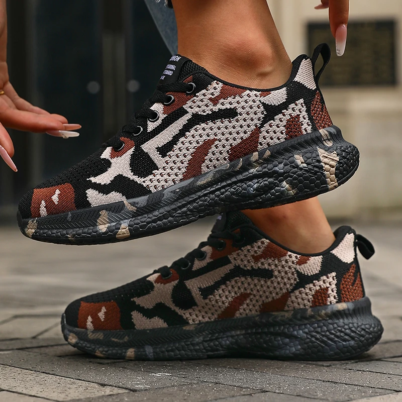 

2025 New Men Camouflage Sports Shoes Anti Slip Shock-absorbing Running Shoes Ideal Choice for Outdoor Exploration Daily Exercise