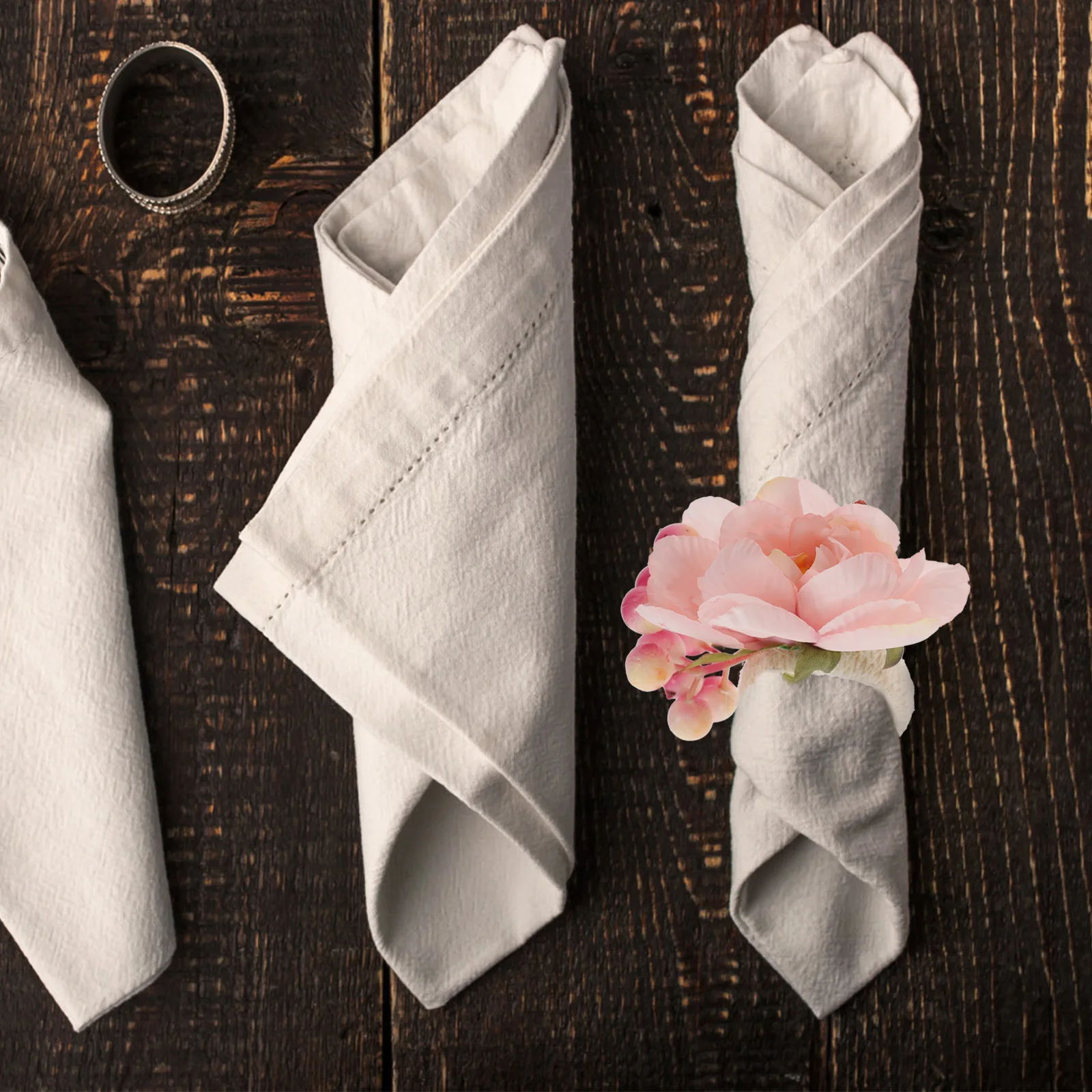 

4pcs Napkin Rings Reusable Alloy Flowers Decorative Buckle Party Banquet Dining Table Supplies Realistic