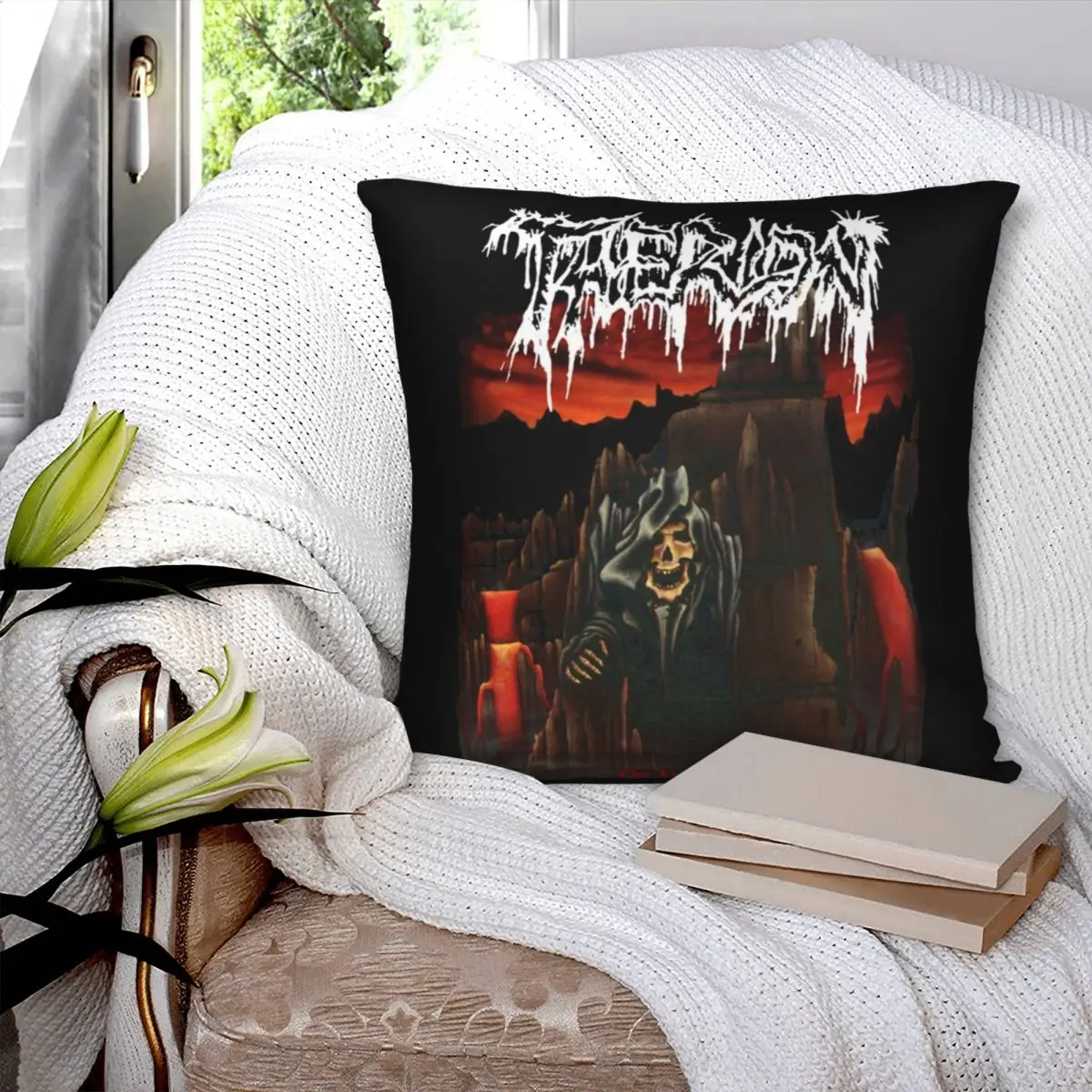 Therion Of Darkness-funda de almohada cuadrada de poliéster, cojín de terciopelo con cremallera decorativa, cómoda, para sofá y hogar