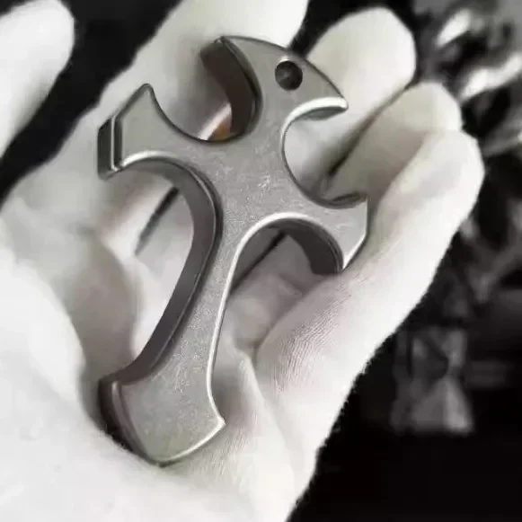 1PC NEW Outdoor EDC Multifunction Stainless Steel Cross Necklace Portable Emergency Window Breaker Tools