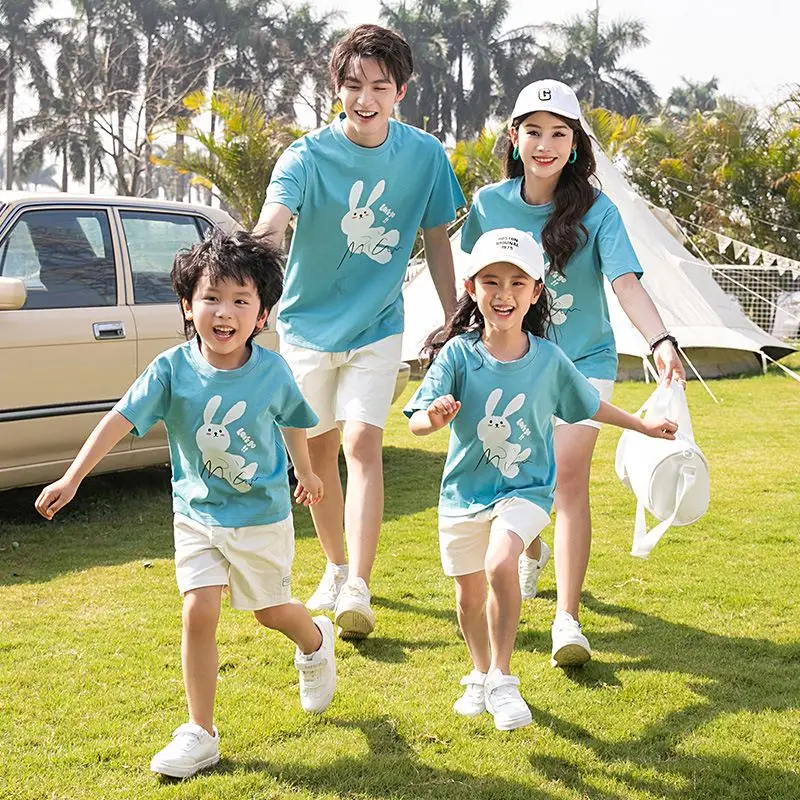 

Dad Mom Son Daughter Matching Sets Family Look Summer Children T Shirts Shorts Two Piece Clothes Parent-child Outfit 2023 New