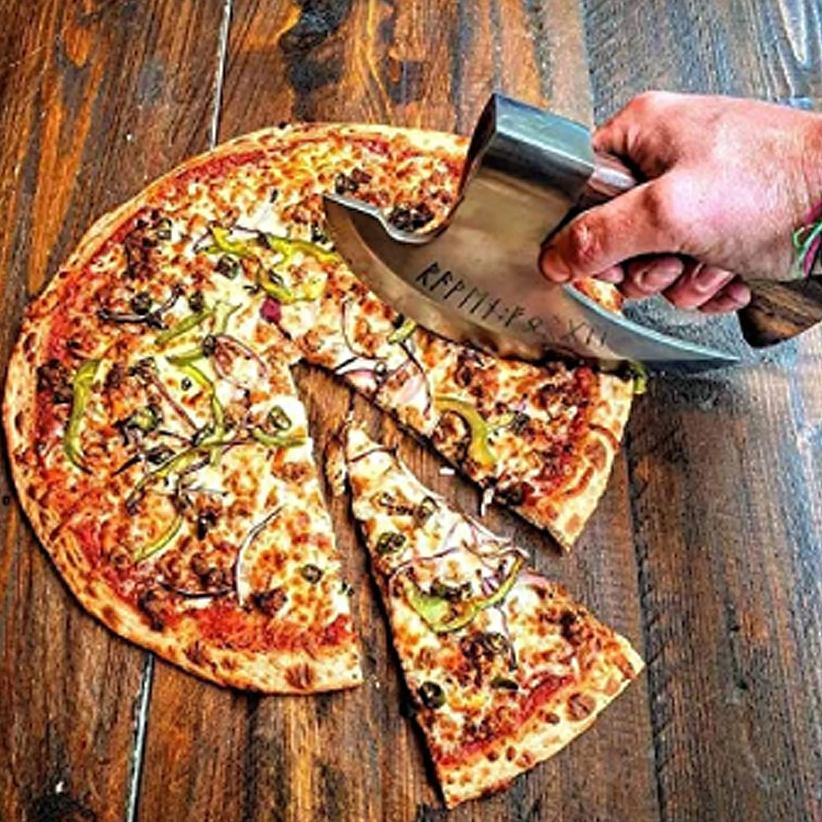 Pizza Cutting  Viking Pizza  Handmade Stainless Steel Medieval Pizza Cutter with Pine Wood Handle for Home Restaurant