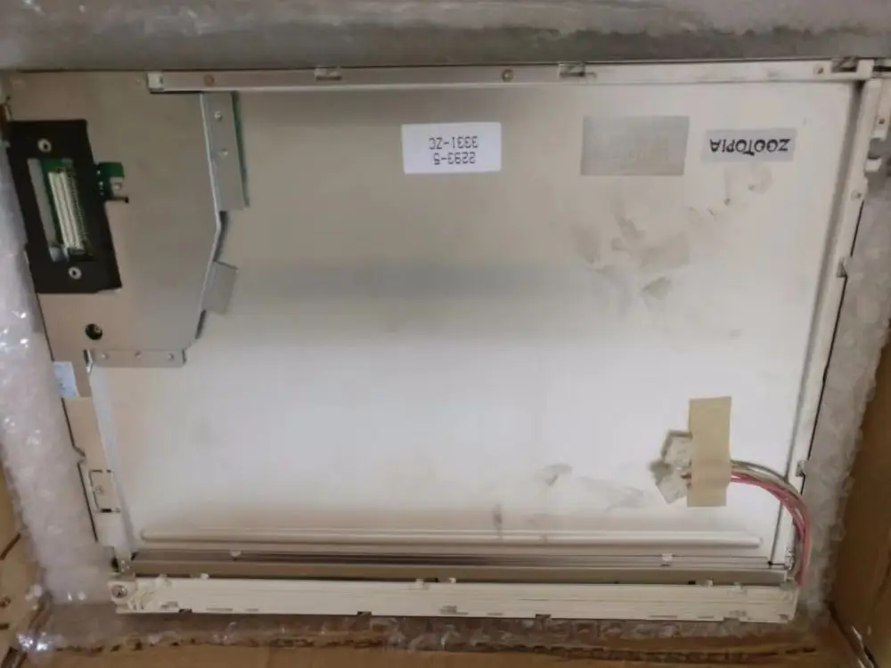 

For industry medical equipment LQ121S1DG31 LCD Displays