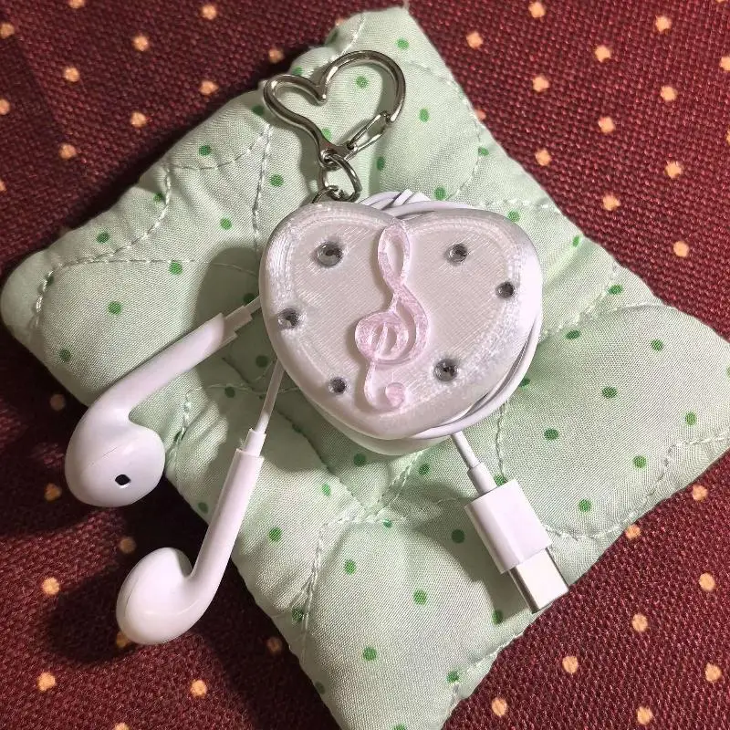 3D Printed Musical Note Heart Cord Keeper Anti-lost Headphone Storage Bag Pendant for Outdoor Daily Carry