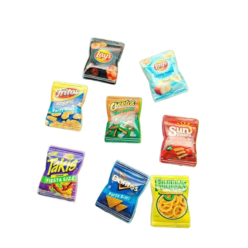 10 Stück Zufällige Simulierte Kartoffelchips Puppenhaus-Dekorationen Mini-Snacks Puppenhaus-Zubehör Spielzeug für Rollenspiele