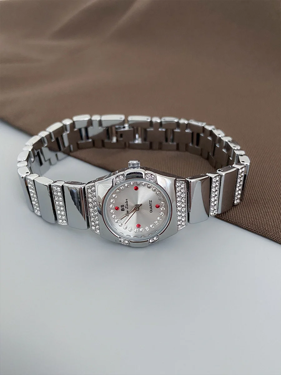 高級プレミアムブランド レディースブレスレットウォッチ 防水 - Zodiac Luxury Watch のレビューと価格