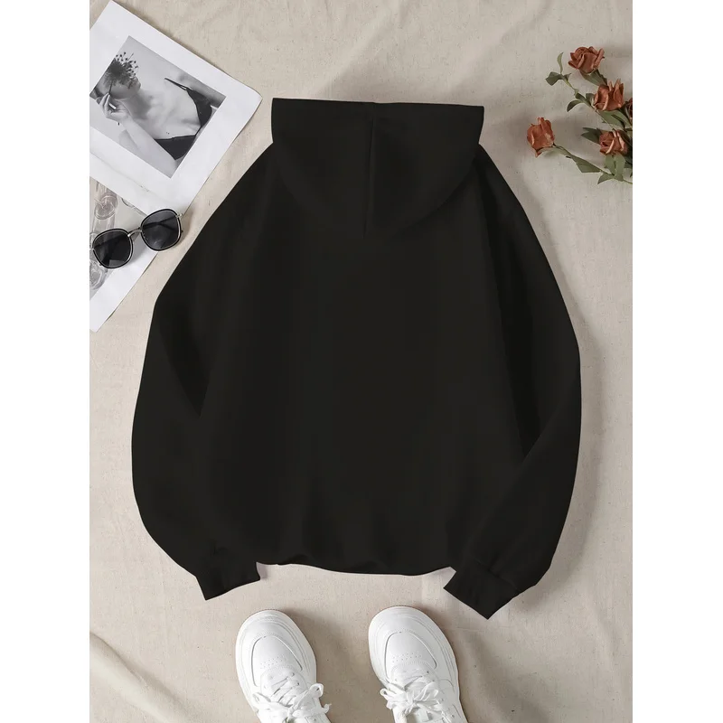 Fall/Winter fashion drawstring hooded sweatshirt featuring a 