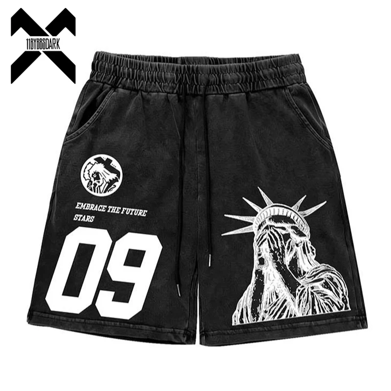 Men Summer Streetwear Creative Graphic Print Shorts Washed Distressed Shorts Loose Casual Trendy Brand Short Trousers