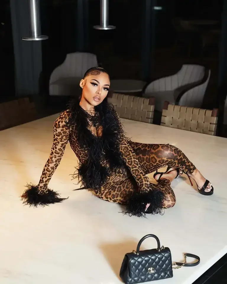 

Patchwork 2Piece Set Women Thin Fit Long Sleeve V-Neck Crop Top+Stretch Trousers Midnight Sexy Matching Suit