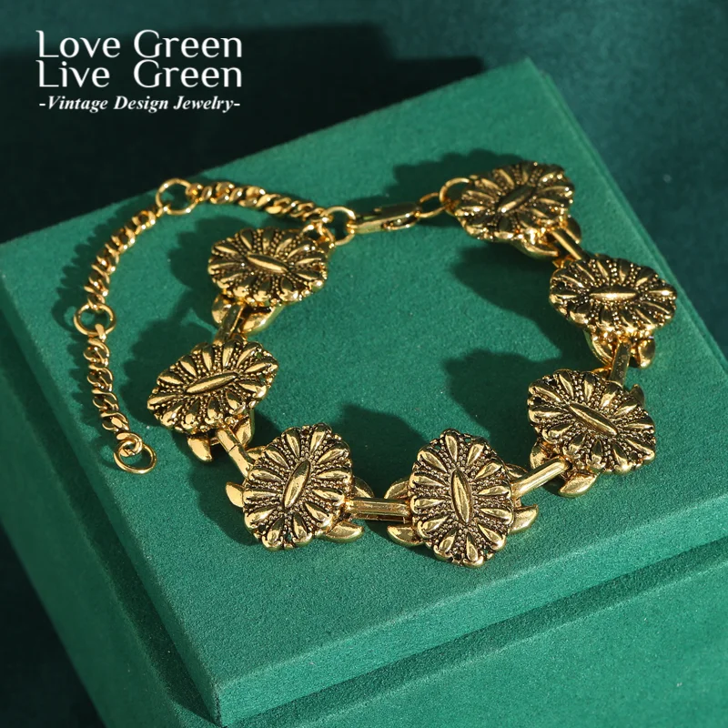 

Vintage Gold Color Bracelets For Woman Leaf Chain Small Wrist Girl Antique Charm Accessories Luxury Brand Jewelry 2025 New