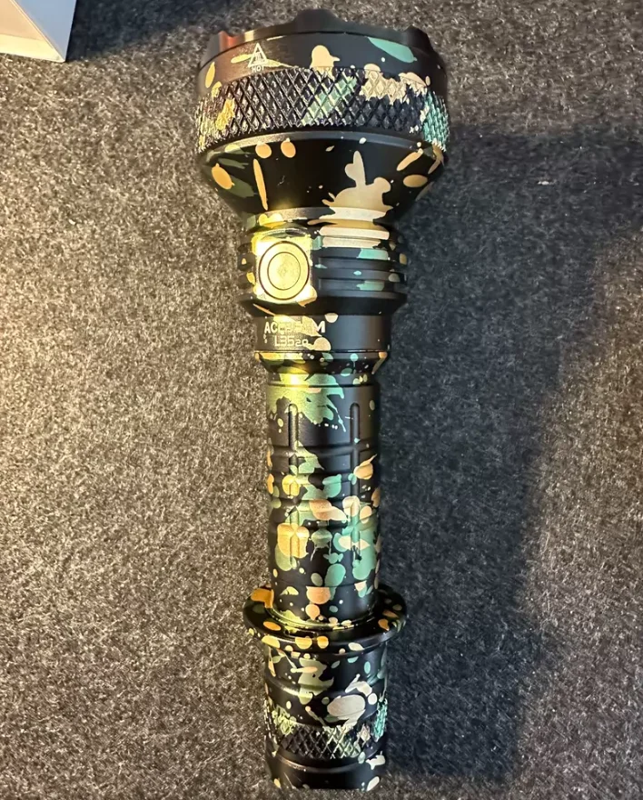 Used EDC Acebeam L35 flashlight aluminum alloy Outdoor Tools Strong Light Torch Lamp Decompression Toy