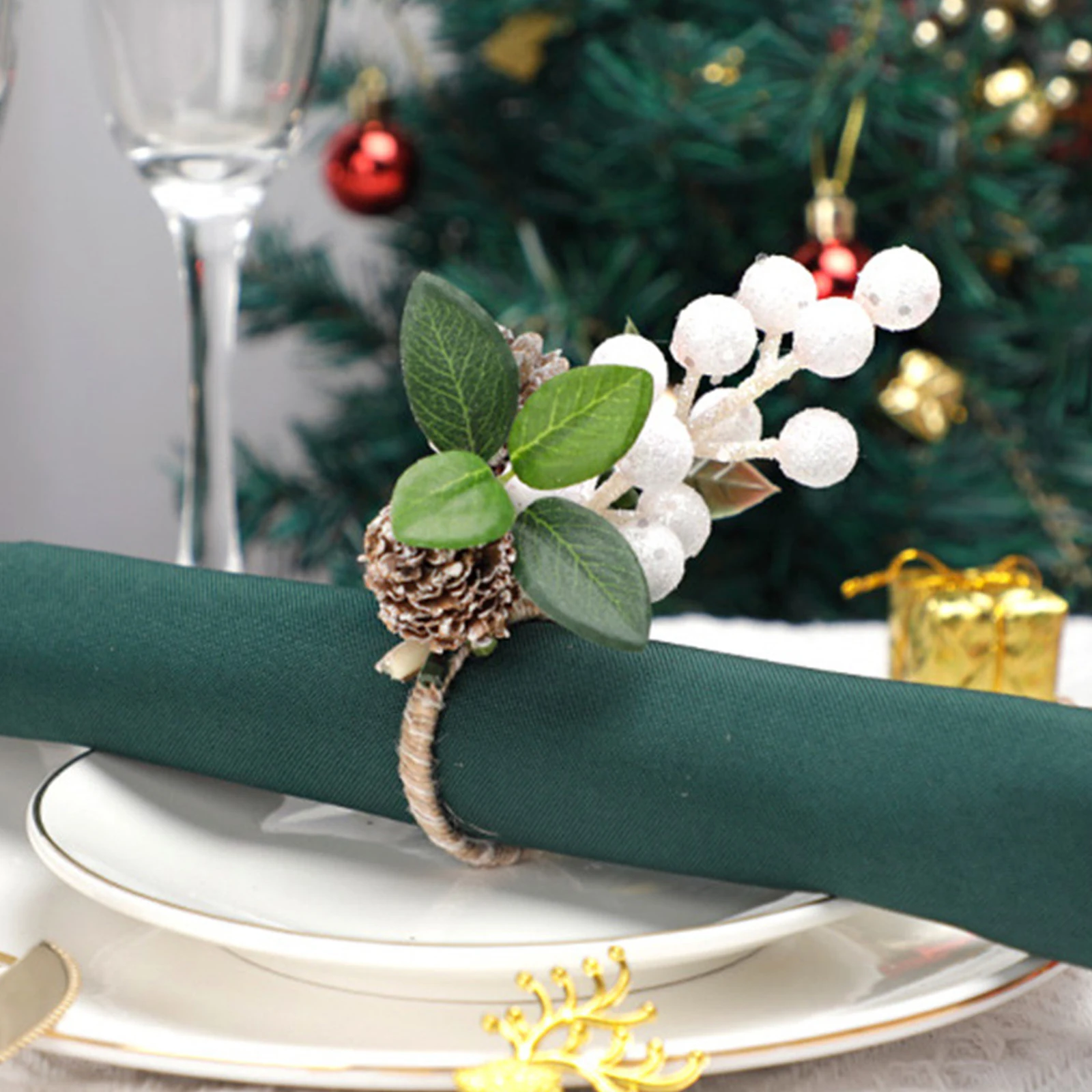 Christmas Cedrus Red White Berries Pinecones Napkin Rings Xmas Dining Table Ornaments Hotel Feast New Year Party Decoration