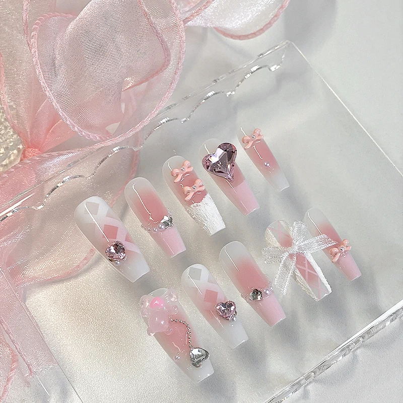 Nail art en forme de cercueil fait à la main, beaux faux ongles, nail art d'amour romantique rose et blanc, adapté aux femmes, 10 pièces