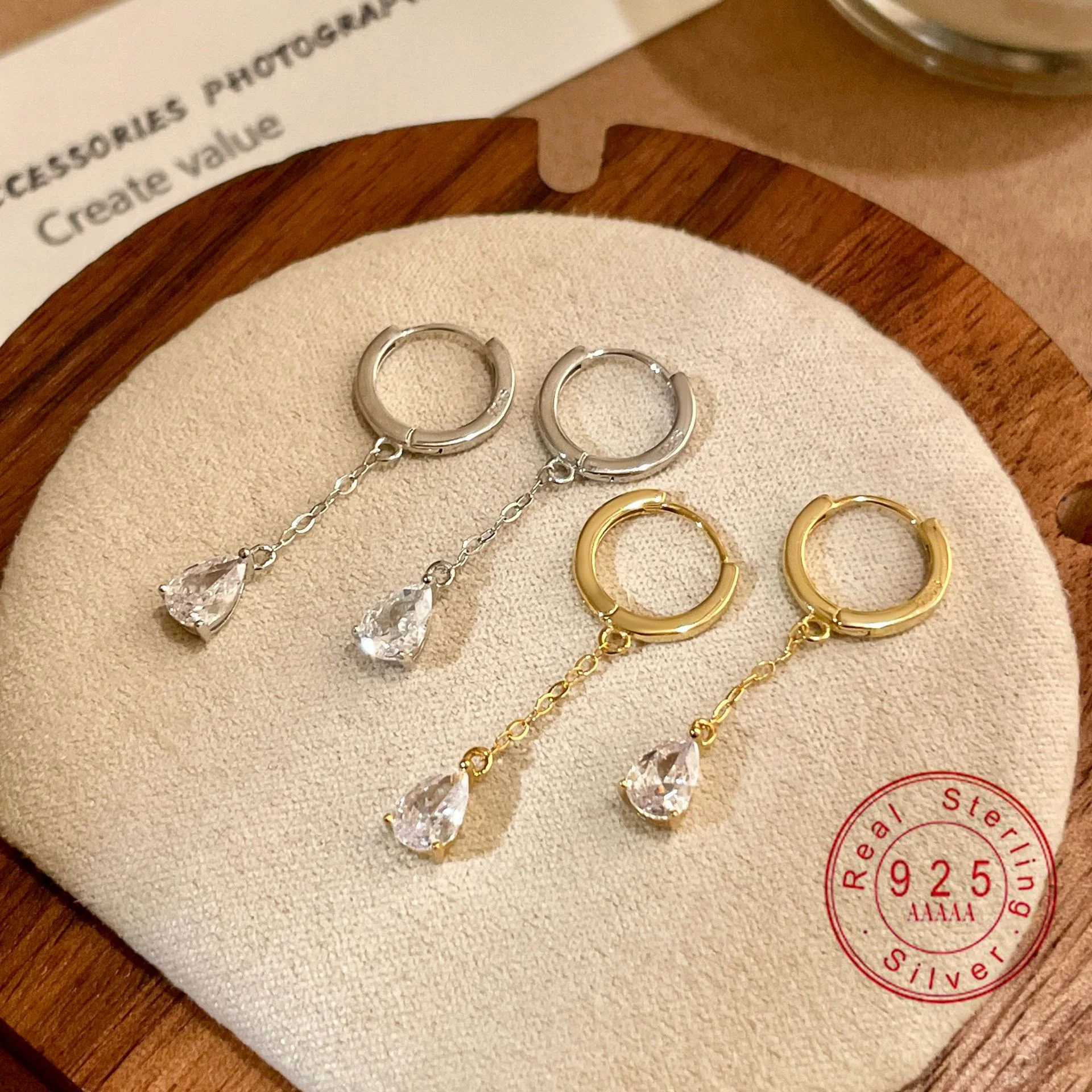 

Роскошные серьги-кольца с подвесками из серебра 925 пробы с позолотой 18K и грушевидными фианитами, изящные серьги-капли с цирконами, модные украшения