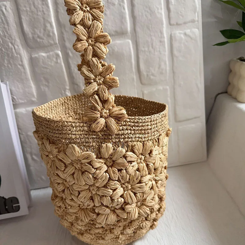 Flower Woven Beach Bag Summer Raffia Straw Bags for Women Handbag Travel Rattan Shoulder Bag Natural Straw Bucket Women Bags NEW