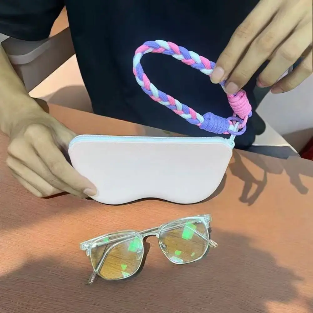 حقيبة نظارات سيليكون مقاومة للماء بلون الحلوى على الطراز الكوري حقيبة نظارات محمولة مع حقيبة تخزين نظارات مقاومة للغبار