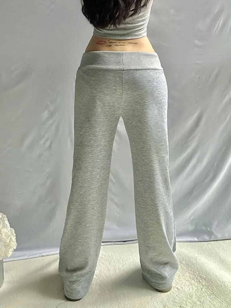 رمادي فضفاض Sweatpants الكورية أزياء من الدانتل متابعة منخفضة الارتفاع فضفاض سراويل تقليدية للنساء Y2k الشارع الشهير الأساسية Capris الجمالية