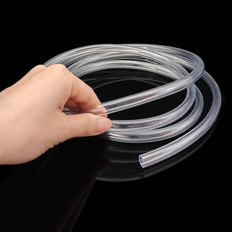 Tubi PVC trasparente per pompa acqua - close-up view