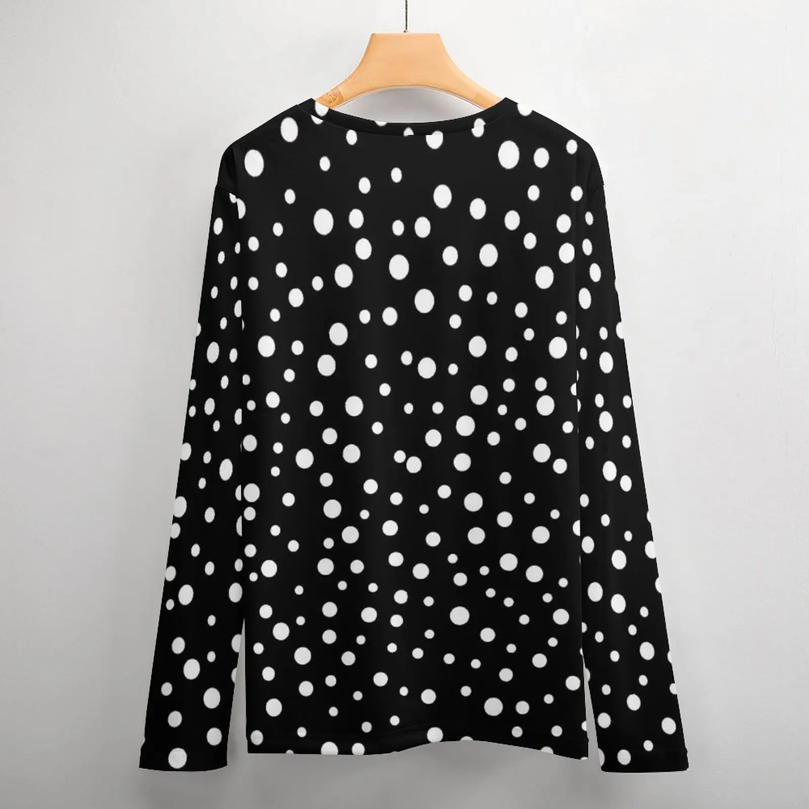 Retro Polka Dots T เสื้อฤดูใบไม้ผลิสีดําและสีขาว Essential เสื้อยืดผู้ชาย Hippie รูปแบบ TShirt PLUS ขนาด