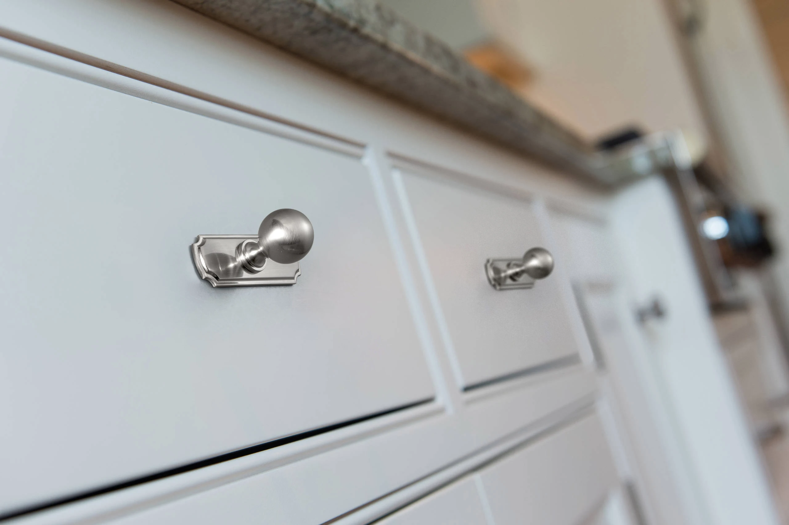 TONA Solid Zinc Alloy Round Knob with Backplate Decoration Furniture Knob Furniture Refurbishment for Kitchen Cabinet & Dressers