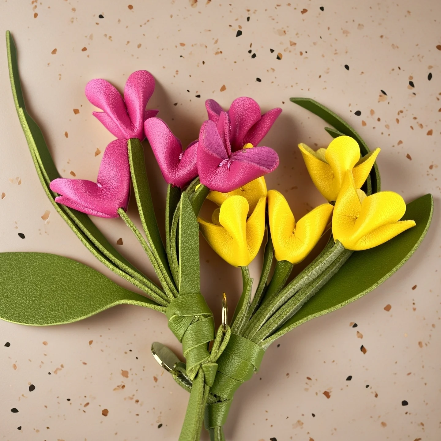 Lifelike PU Leather Osmanthus Flower Charm - Set of 6 Vibrant Colors, Handcrafted Floral Pendant for Bags & Keychains, Gift
