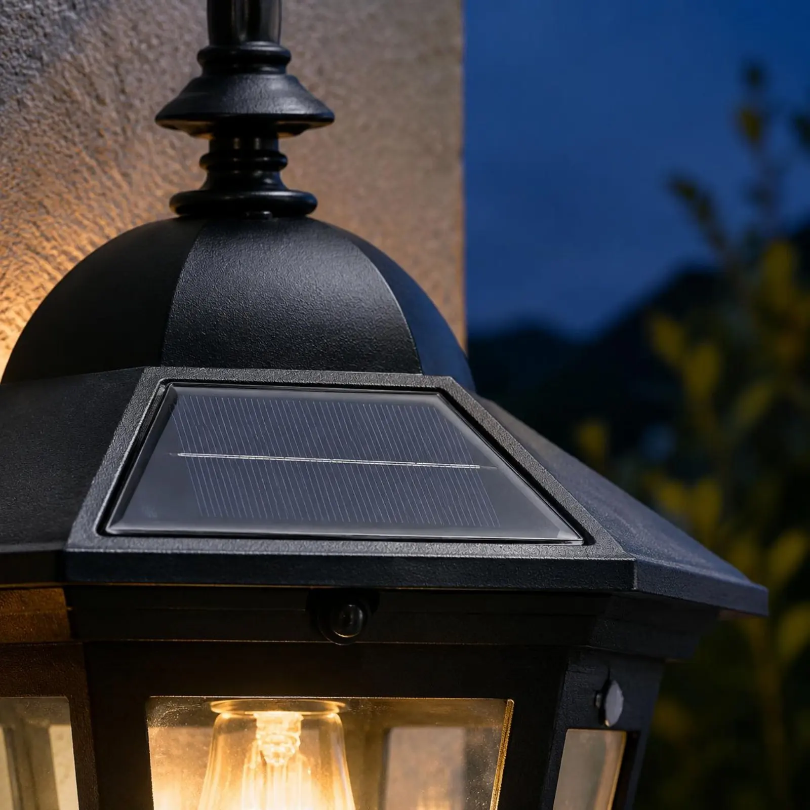 

Solar Wall Light Waterproof Solar Wall Lantern Vintage Lantern Light Easy Installation Outdoor Lighting LED for Porch
