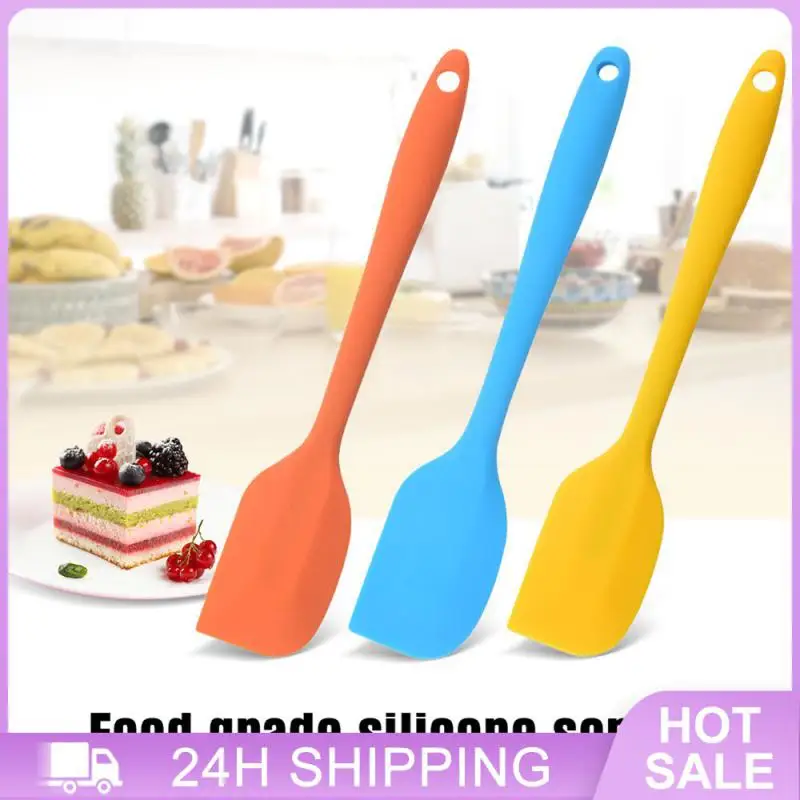 Cream Scraper Kitchen Utensils One-piece Scraper Silica Gel High Temperature Resistance Small Hanging Knife Kitchen Tools