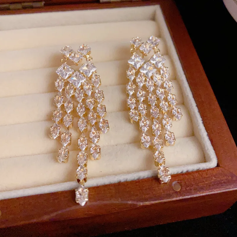 

European American Fashion Exaggerated Full zircon Heart Tassel 14k Plated Earrings Women Luxury Shiny Dangle Earrings Wholesale