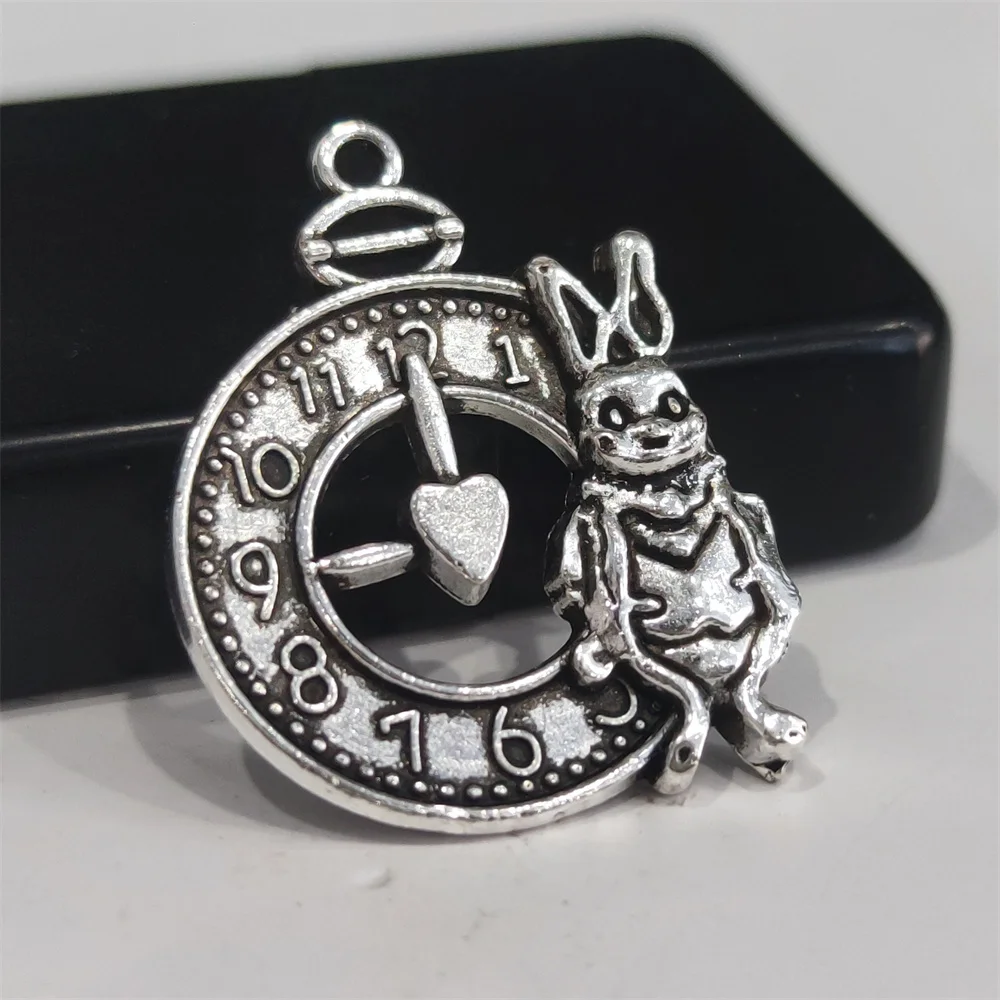 High Quality Gold Silver Rabbit Clock Alloy Badge For ZP Kerosene Petrol Lighter DIY Handmade Decor Accessory Smoking Supply