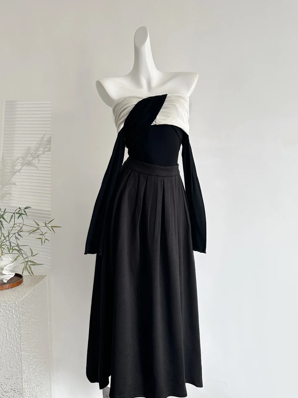 

High Waist Knitted Top And Skirt Two Piece Set Cross Ne Long Sve Slim Fit Faion Ensemble for Young Women