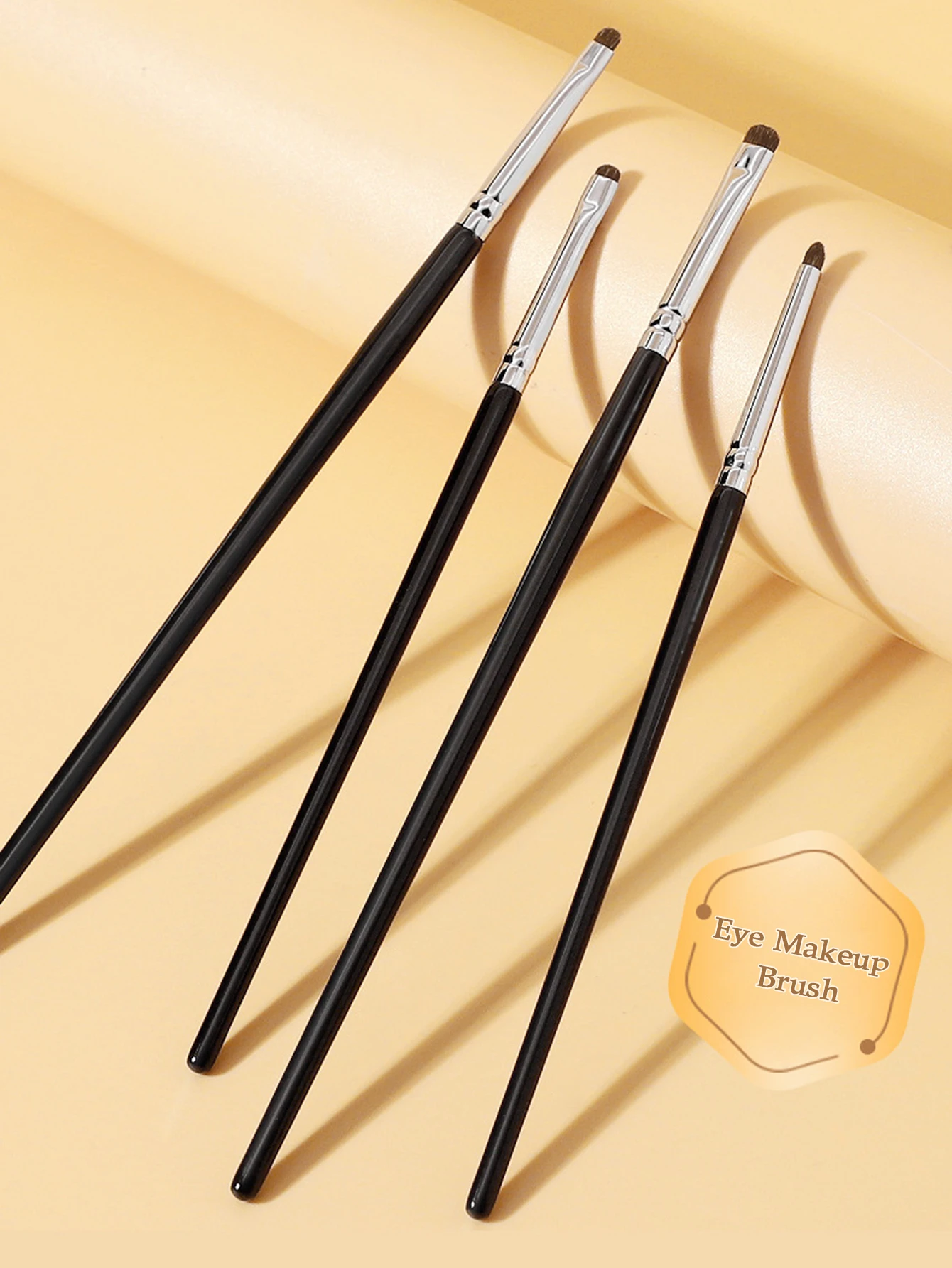 1 set van 4 zwarte oogdetail make-upborstels ponyhaar precisie oogschaduw liggende zijderups verhelderende eyeliner applicator klein