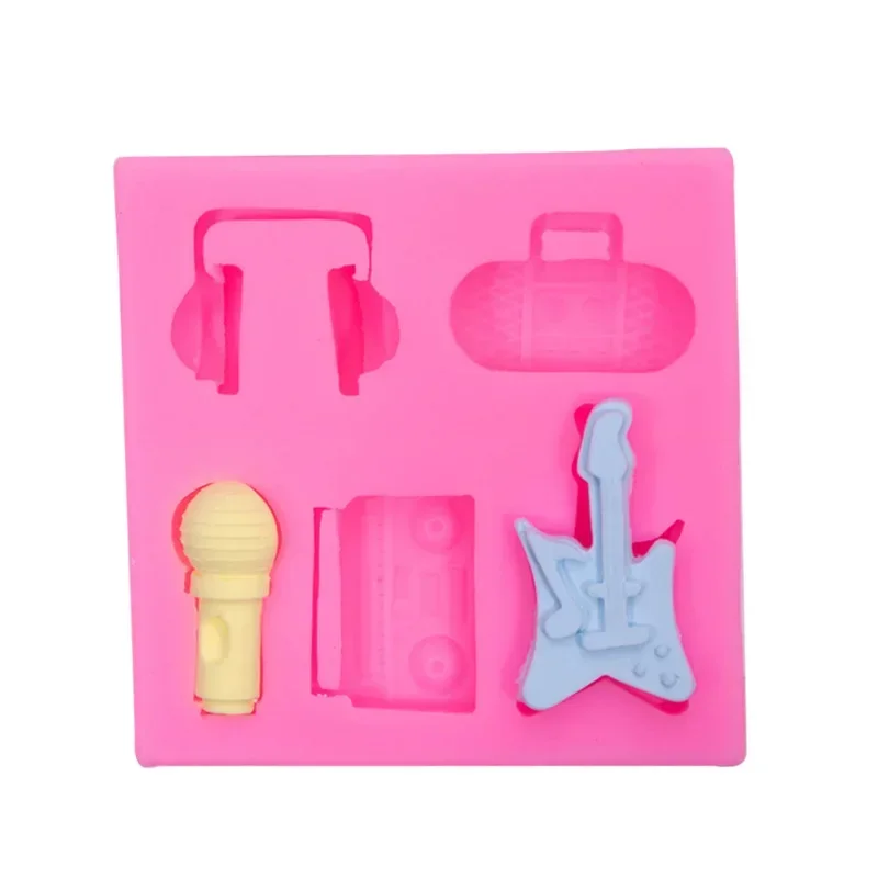 Fondant Radio Headset Semiconductor Guitar Microphone Portable Piano Silicone Mold Aromatherapy Gypsum Crystal Mould