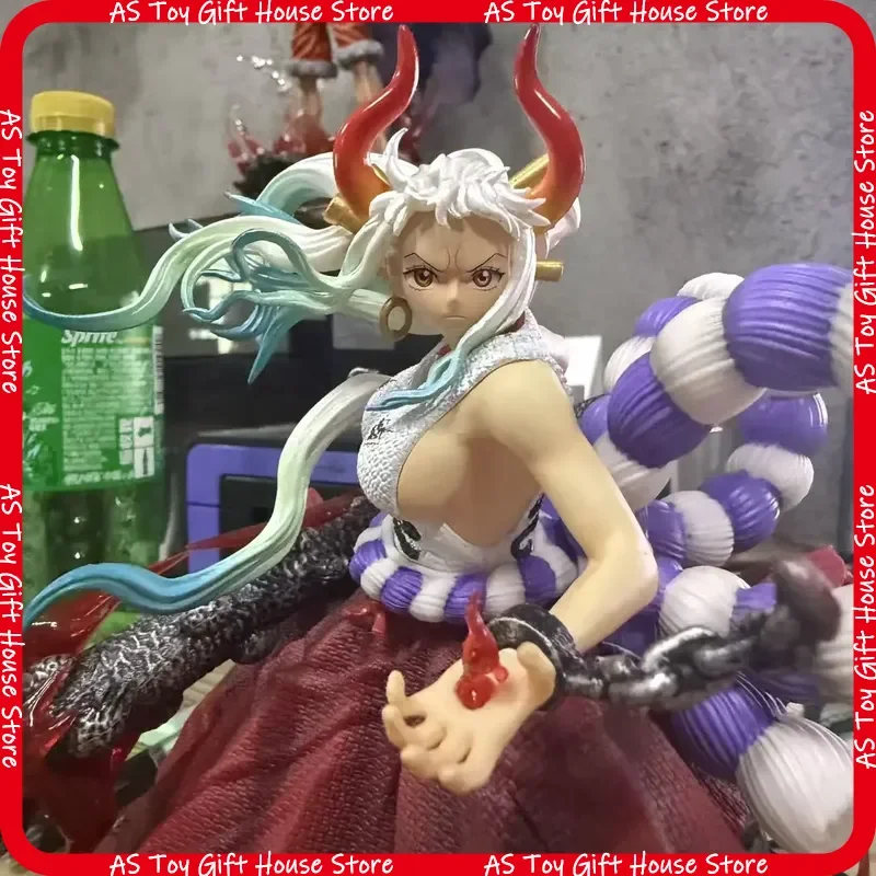 Heiße One Piece Yamato GK Figur 20cm PVC-Statue Anime Sammlerstück Desktop-Heimdekoration für Anime-Hobby-Sammler