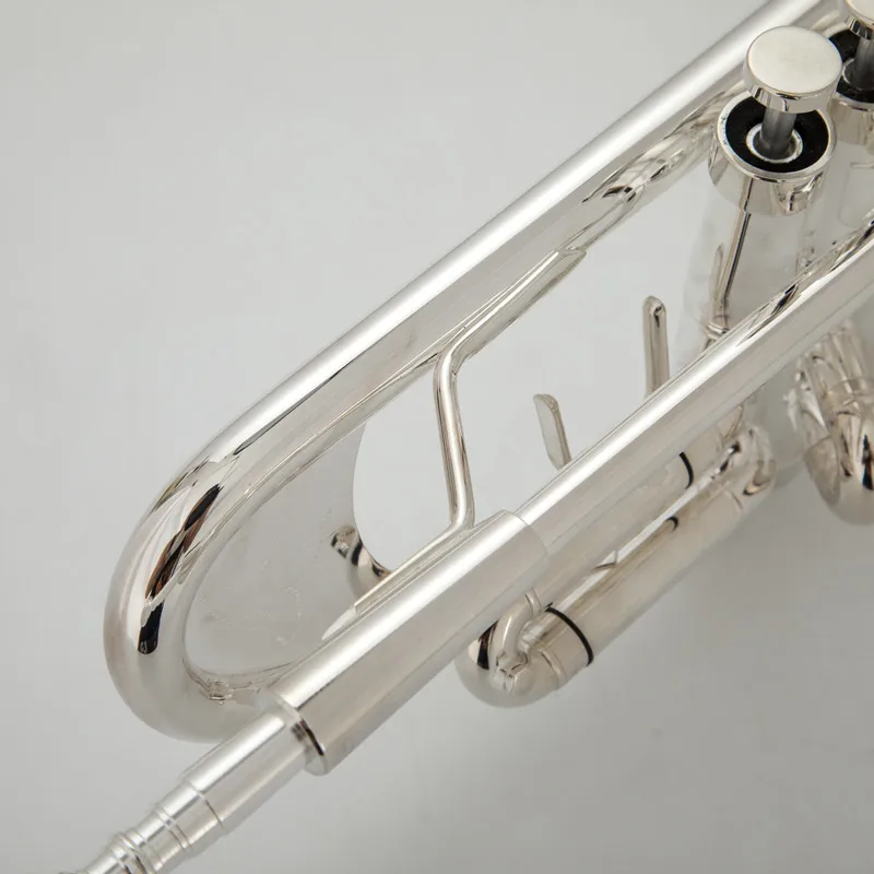 Hot Sell TR 600GS Trumpet B Flat Silver Plated Professional Trumpet Musical Instruments with Case Free Shipping