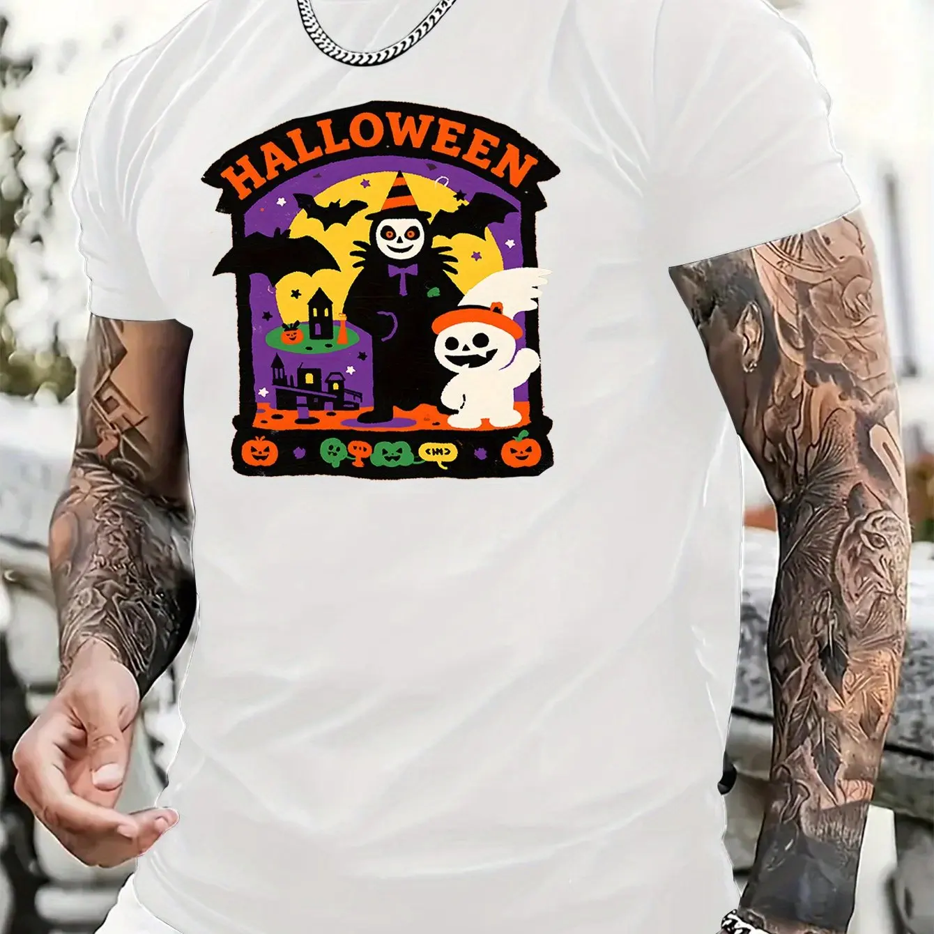 

Мужская футболка на Хэллоуин — принт «Жуткие призраки, летучие мыши, тыквы и дом с привидениями — черный с оранжевыми надписями — повседневная рубашка для вечеринок