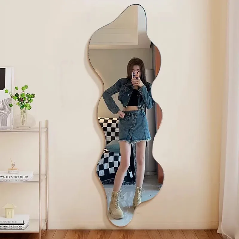 Z Wavy Living Room Art Mirror Wall Minimalist Modern Funky Design Full Body Mirror Create Irregular Living Room Espelhos Product