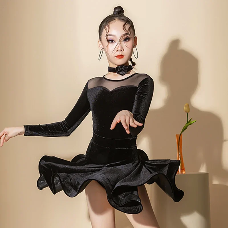 Bordeaux fluwelen bodysuit met lange mouwen en strik en rokken Latin danskleding kinderen meisjes Rumba Chacha prestatiewedstrijdkostuums