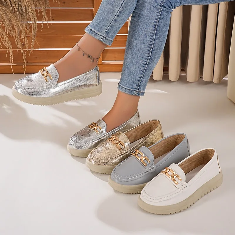 

Women Sneakers Spring Autumn New Loafers Fashion Metal Chain Solid Comfort Designer Shoes Soft Soled Casual Female Sneakers