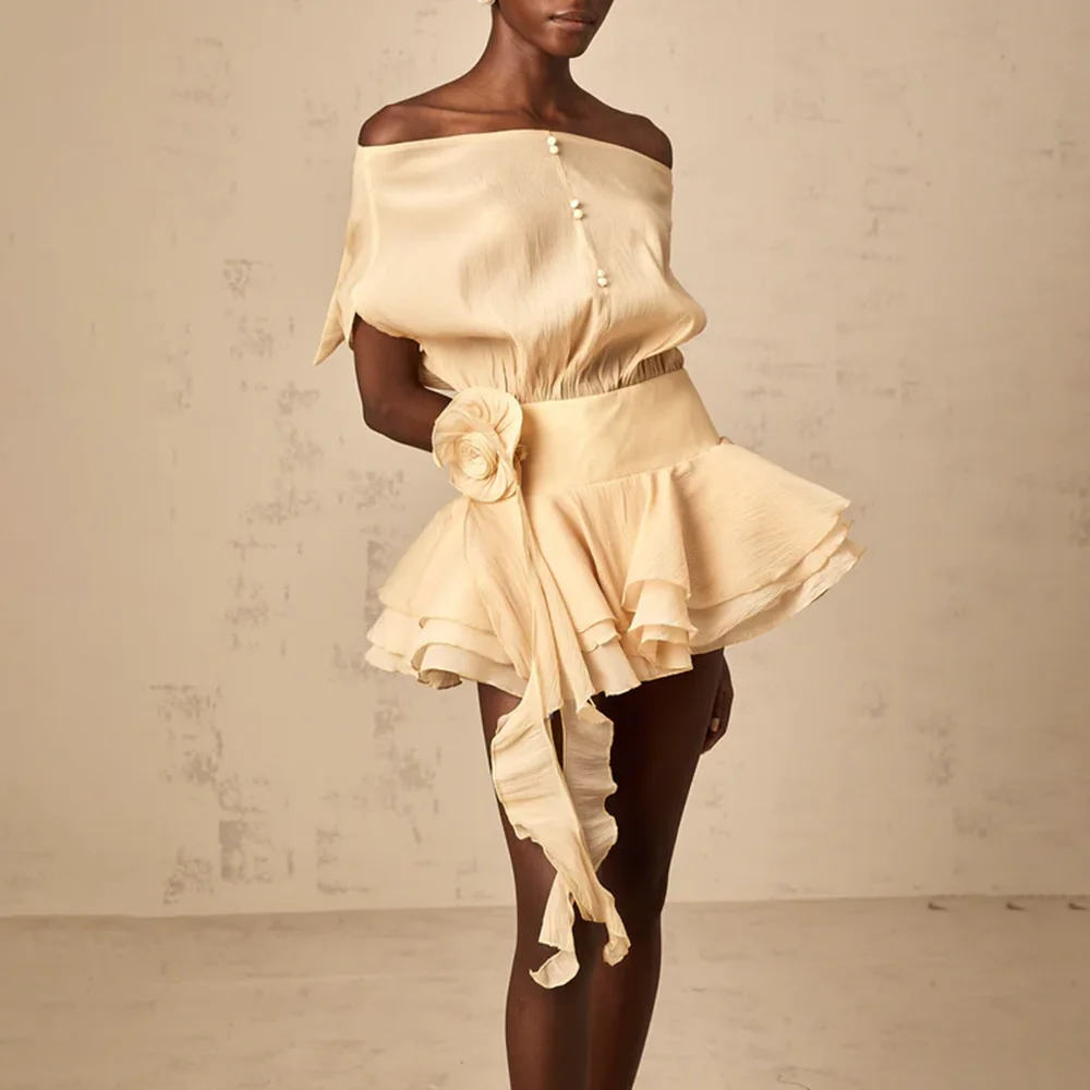 TWOTWINSTYLE Solide Lose Verstärktes Rüschen Mini Kleider für Frauen Slash Neck Ärmellose Patchwork 3D Blumen Kleid Weibliche Kleidung