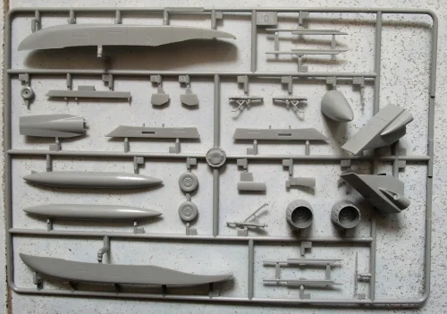 Hobbyboss 80271 F-15E Strike Eagle Fighter Modell im Maßstab 1:72, Sammlerspielzeug, Bausatz aus Kunststoff