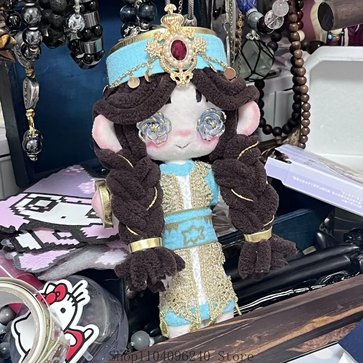 Identity V Shining Feather Cosplay Mascota de Peluche con Ojos de Botón, Adorno Kawaii Hecho a Mano, Regalo de Cumpleaños